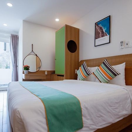 The View Hotel Cam Lam Bagian luar foto